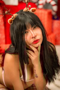 Luna-Chann Candy Cane Tease slika