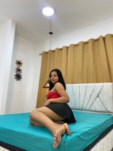 Public od mia_carterr_  4 snímek