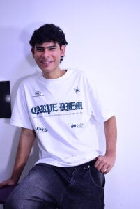 ;) od KevinBrooks_  snímek