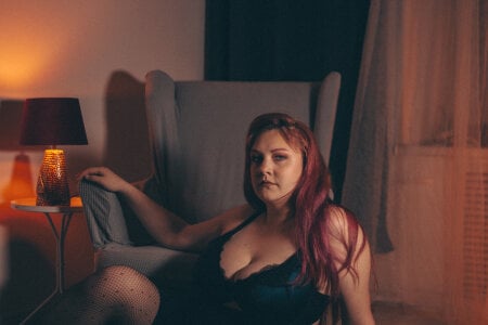 stellasunfield Public Pic 2