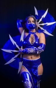 Haley_shyy Kitana Cosplay 🔹 Pic 2