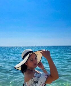 CorrineGrounds Public Foto 2