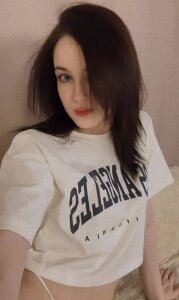 AllynHagie White silence 🤍✨ Pic 4