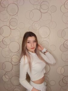 SerinaBinderup Public Pic