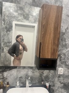 lallyblush so hot🥵 Gambar 3