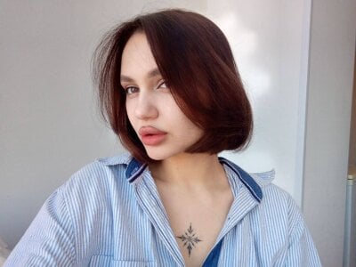 LuciaBanga Public Pic 4