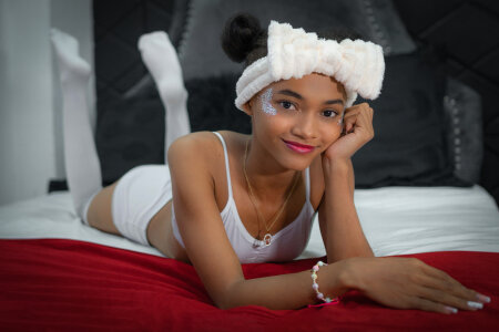 AriiaBrown
