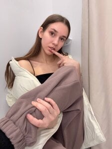 PetraHambelton I'm my own stylist👗 Pic 3