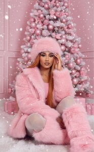 Kendall_hornyy MERRY CHRISTMAS Immagine 