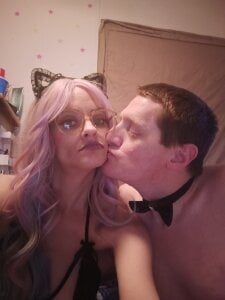 Me and the hubby forever 💕 de snowbird1117  3 Imagens