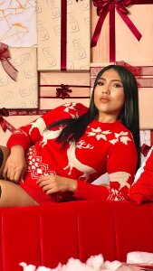 NatalieLewis Merry Christmas Pic 2