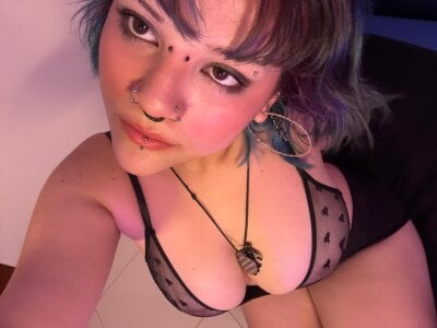 nixx_star ummm taste it Pic