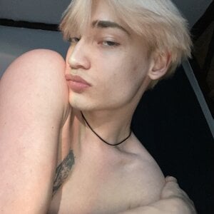 Julian_wins: My selfies for you ( 4 фото)