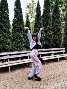 MetinaKis Public Pic 2