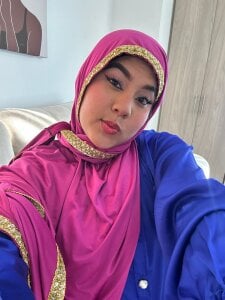 Soled_Malak HERE THE GAME BEGINS..... DO YOU DARE TO FOLLOW ME?💋 Pic