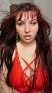 BelladonnaFox Lady in red 💖 Pic 2