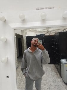 CarlosHotVibes: vibe hot ( 5 фото)