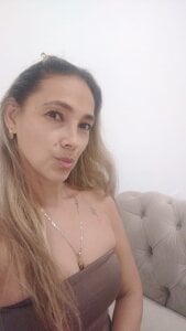 Jhoana1976 Public Hình 2