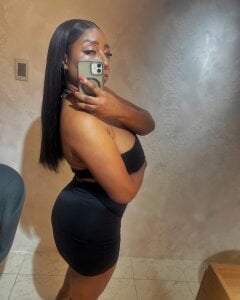 gabytyara2 I'd like to see you today, darling😏 Pic 2