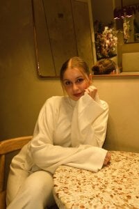 EmilyThoma Public Bilde