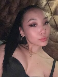 SuzySult's XXX Nude Photo 5