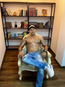 Erick_Basset Public 사진