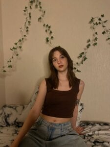 PeachyWhisper Public Foto