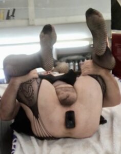 DozenSummer3 Feeling Slutty Pic 2