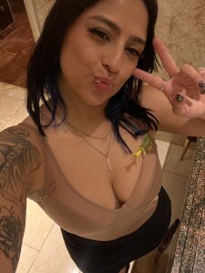 CocoNikki Public Pic 6