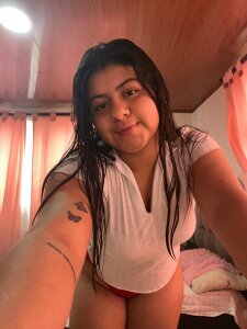 samantha_vc6 Public Pic 2