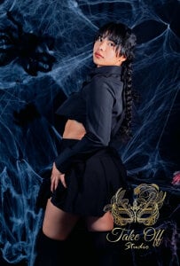 laureentt_のFear is sexy. tonight, let me be your sweet nightmareの 2枚の写真