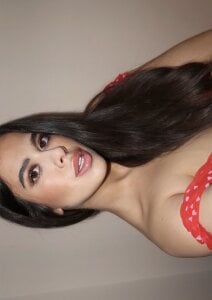 SpicyCherryx: Public ( фото)