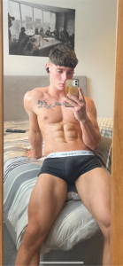 naughtyboy0124 Public Pic 2