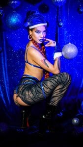 nix_wolf Wishes Santa Can't Fulfill 🎄 Pic 9