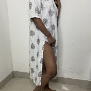 avnikaur Public Pic 3