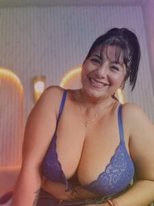 angele_roux_tp have fun with my photos for you Foto 2