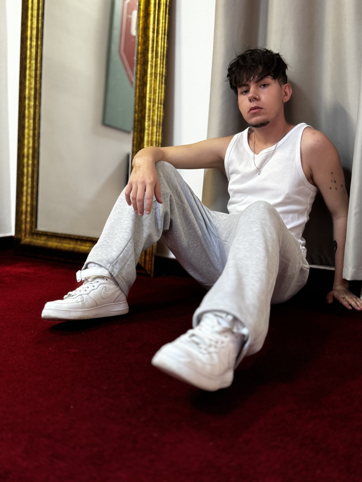 KrewVaughn immagine di tendenza 9914