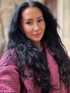 AnaRhodes Public Pic