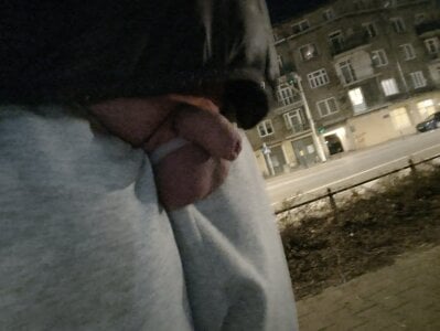 MarekPublicShow Na zewnątrz Bilde