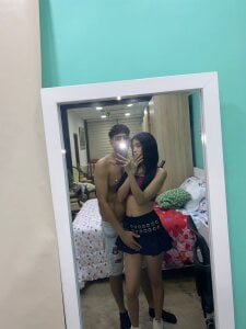 hot couple de Zara_Foxxx_  2 photos