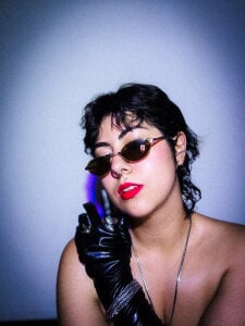 sweet_jasmin11 Gloves Pic 2