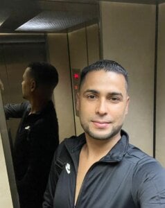 Tonny026 Public Pic 2