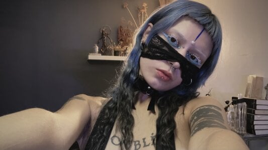 god_x_girl Public Pic 6