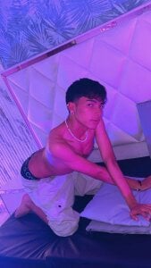 me 💘🥰 od osamu_tay  3 snímek