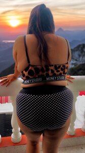 Join Simarpunjabi Live Sex Chat - Profiles, Reviews, & Porn