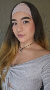 Shanntal_ 🩶🩶🩶 Foto 3