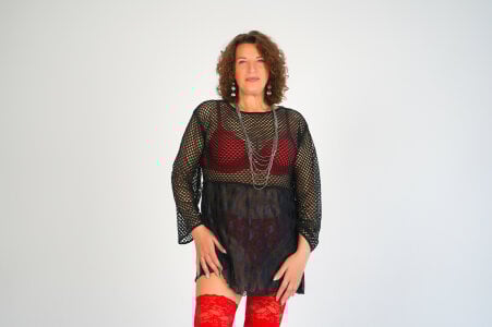 AmiHotGranny Modelling зображення 3