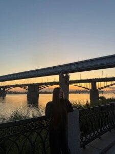 Yaseniya_ Public Pic 5