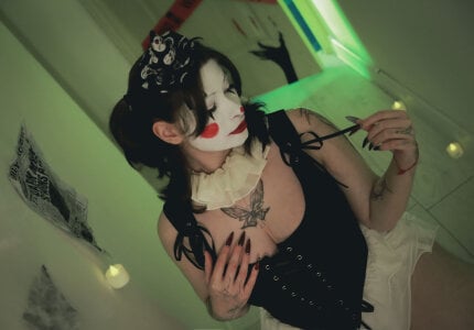 Sofi_Spark Shy clown will make you horny Immagine  7