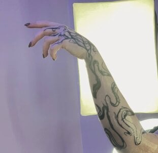 royce_ghost1 I want you to take these clothes off❣️ Pic 5